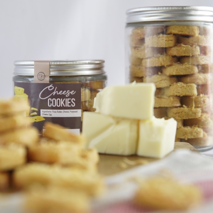 

KASTENGEL ( BESAR 700 GR)