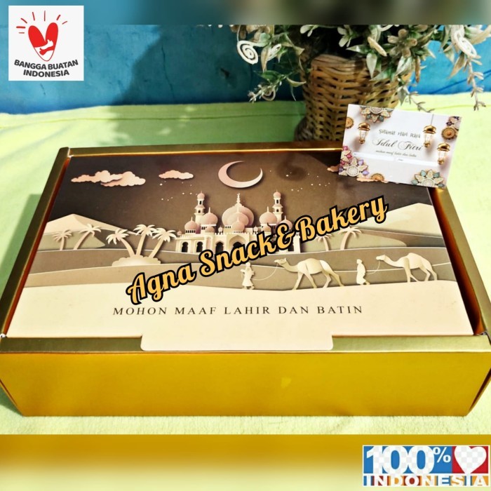 

PAKET PARCEL HAMPERS SPESIAL LEBARAN / RAMADHAN KUE KERING / BOX KOTAK