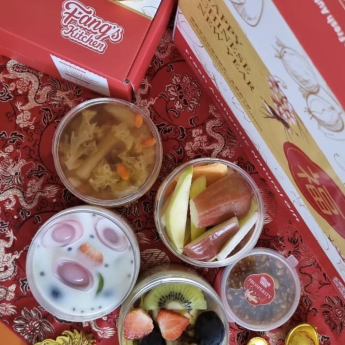 

HAMPERS CNY 4 VARIAN FANGS