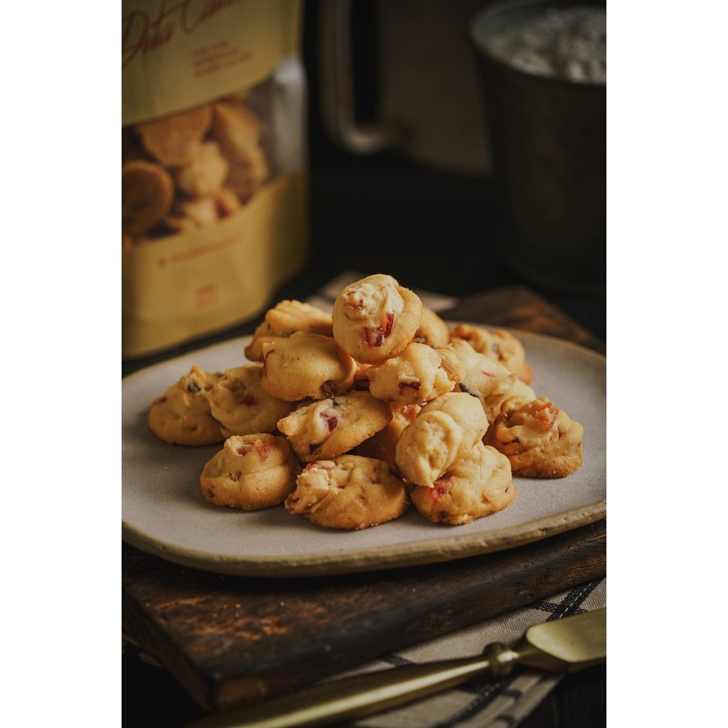 

cherry almond cookies