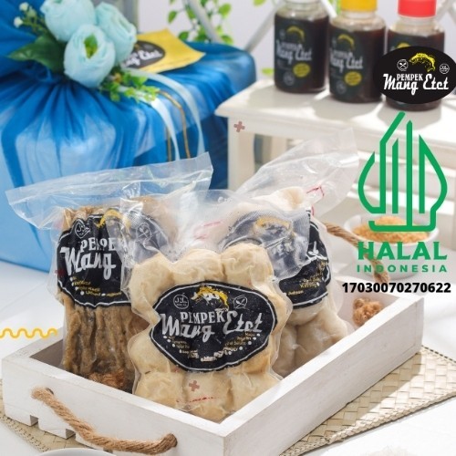 

HAMPERS AMPERA