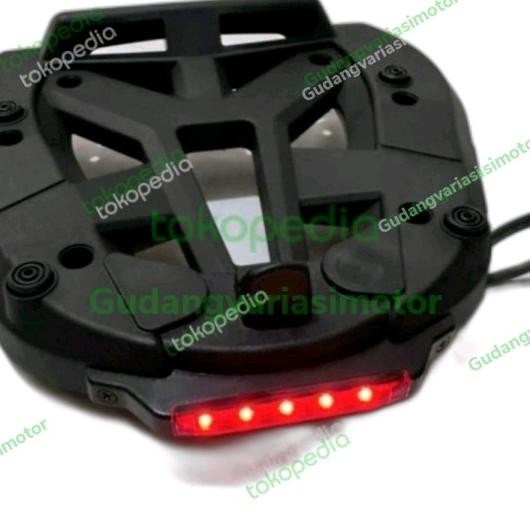 breket box xmax 2023 bracket/ breket box givi/breket box xmax srx givi Terlaris