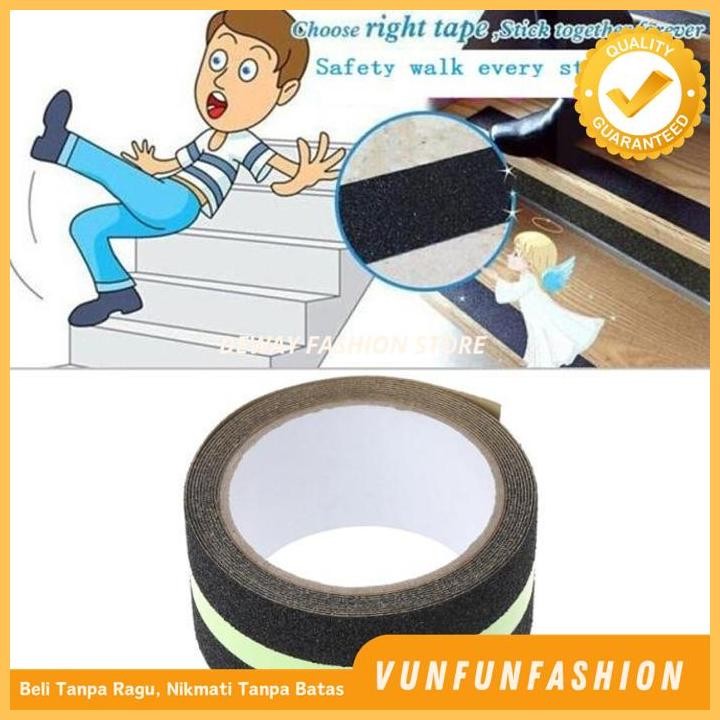 

5CMX5M STIKER LAKBAN ANTI SLIP LANTAI TANGGA RUMAH GLOW IN THE DARK BEST SELLER