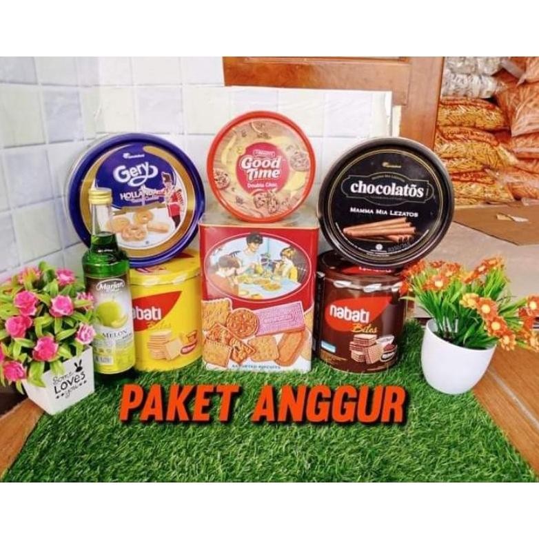 

kareemid paket lebaran parcel lebaran jajan lebaran paket kaleng lebaran