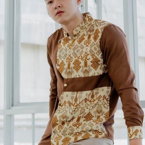 

NUC.ID Noah 02 (Coklat) Terlaris