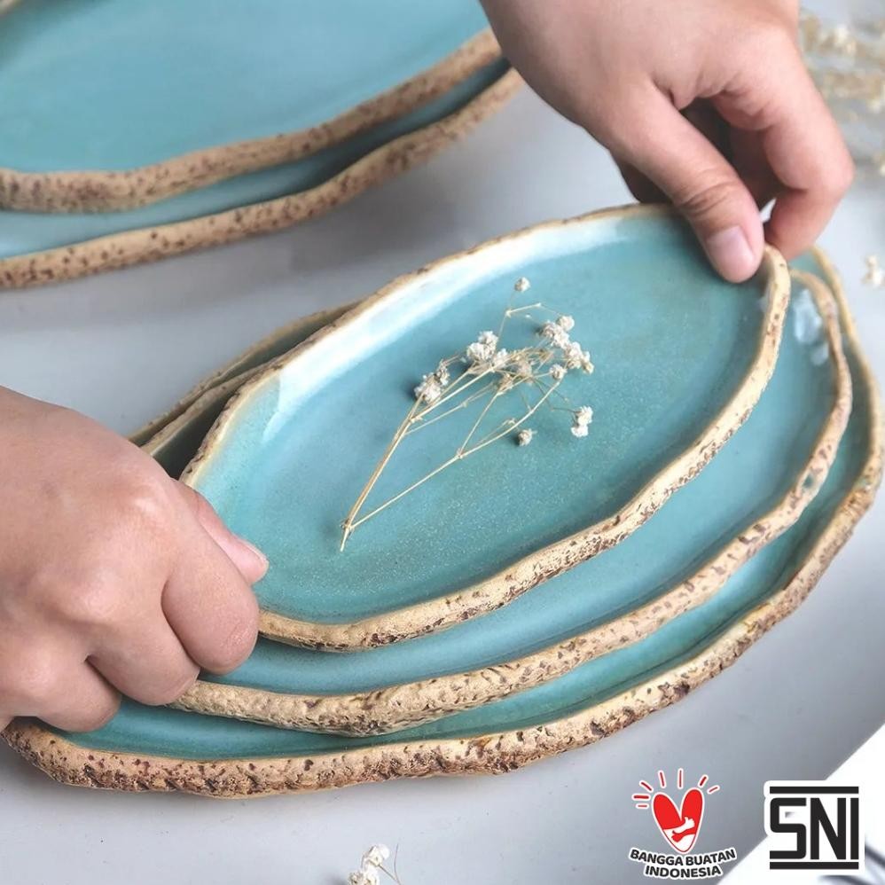 AURORAE NARUNA PIRING KERAMIK CORAL OVAL