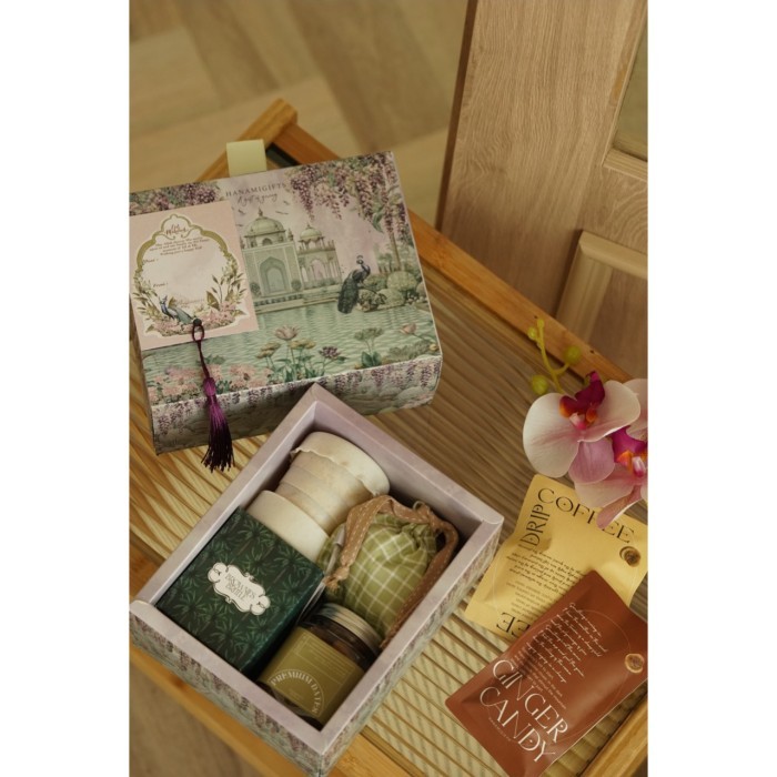

LUPINE - hampers lebaran/paket idul fitri/hampers eid mubarak/parcel ramadan 2025/kado