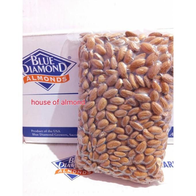 

Kacang Almond Roasted (Panggang) 1 Kg Blue Diamond Premium