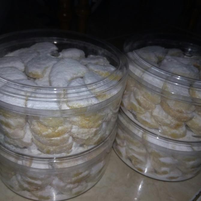 

Best Seller Kue Kering Lebaran Putri Salju 1/2 Kg Terbaik