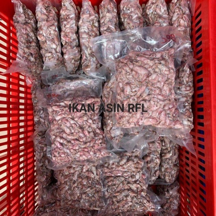 

IKAN ASIN BEBY CUMI REBUS 1000 GRAM