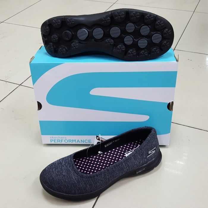 Sepatu Skechers Wanita Gowalk 3 Ballerina Canvas Black / Skechers