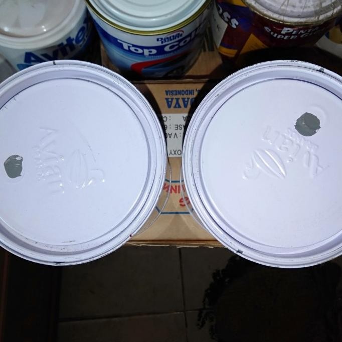 AVIAN CAT KAYU BESI 915M DARK GREY ABU TUA DOFF 0.9LITER