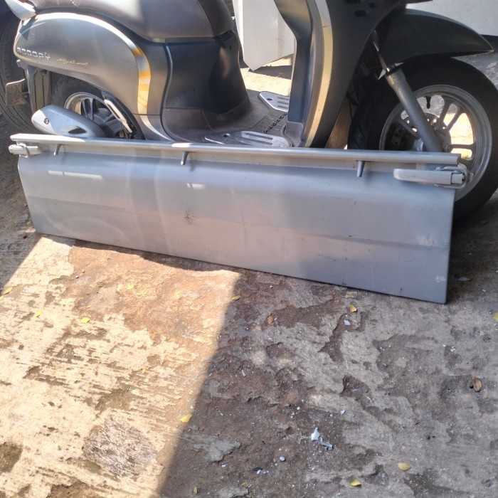 Pintu Bak Mitsubishi L300 Original