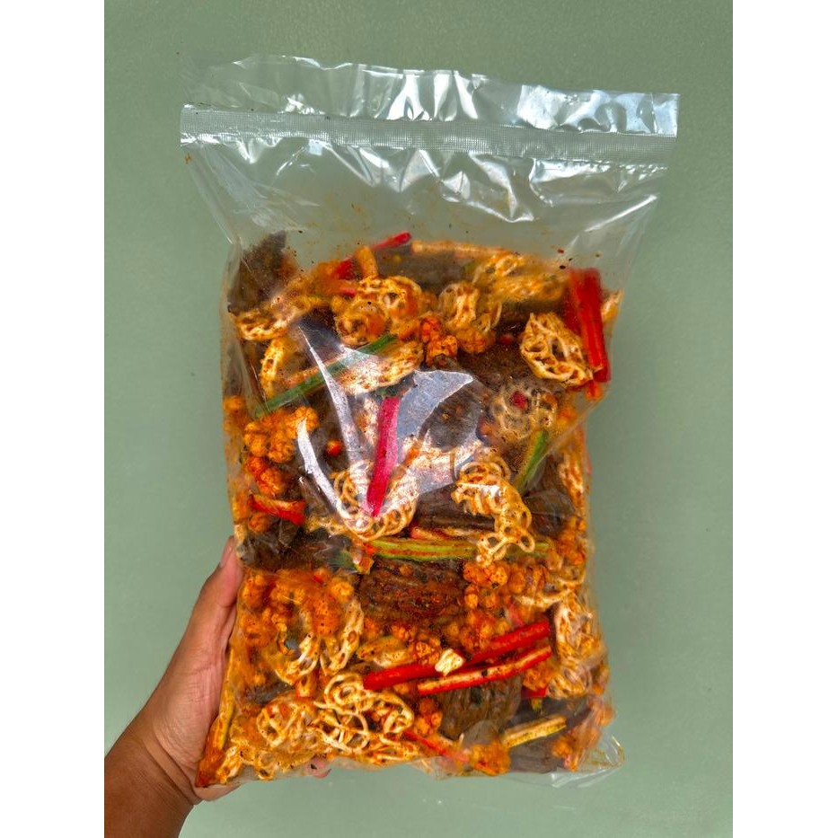 

MURAH Seblak Campur Mix Pedas Daun jeruk cemilan instan cemilan pedas Food