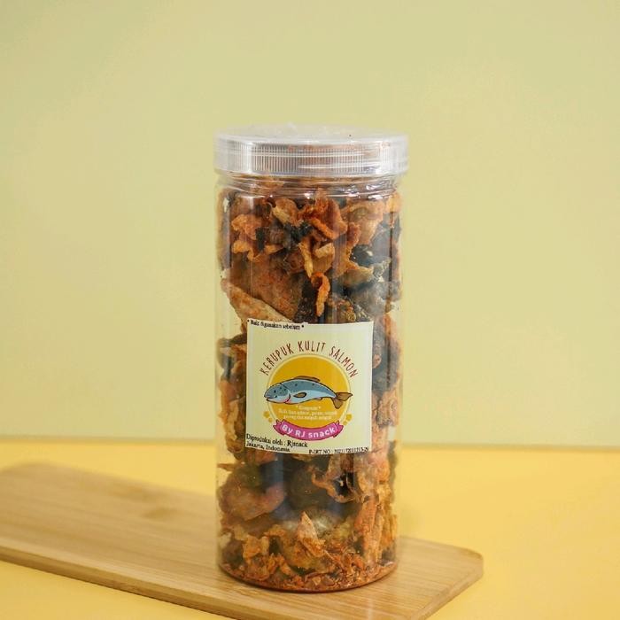 

FREE ONGKIR Fish Skin Chips Salmon 175gr Kemasan Toples Keripik Kulit Salmon Pedas Ikan Makanan Food