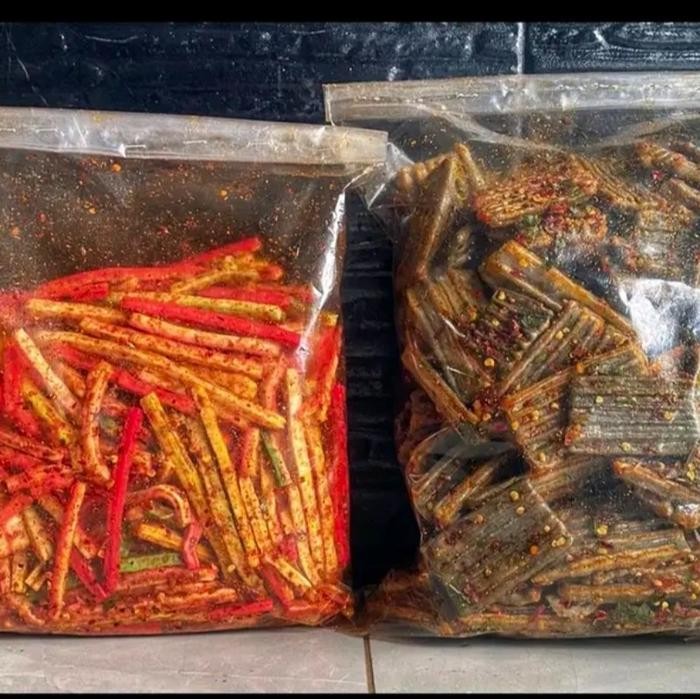 

MURAH BUNDLING kerupuk jengkol 500gr dan kerupuk pedo 500gr pedas daun jeruk Food Snacks