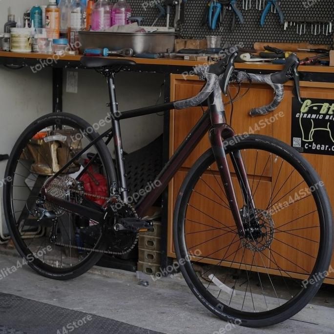 CO MARIN GESTALT 2.5 GRAVEL BIKE