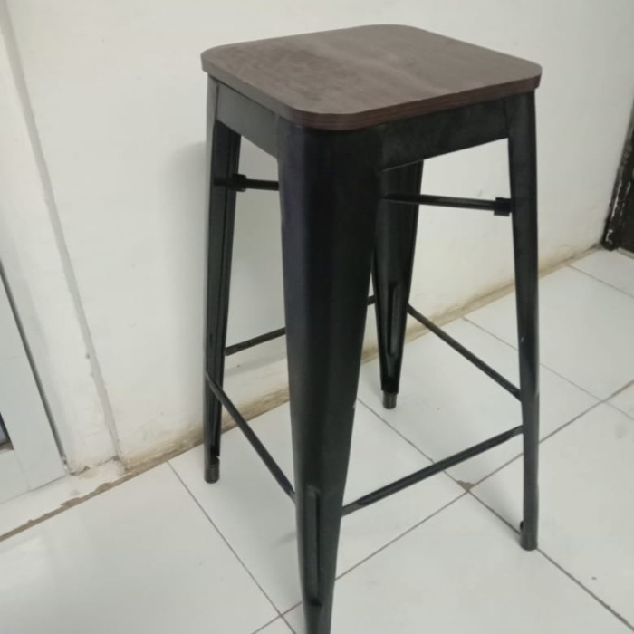 Kursi bar besi + kayu