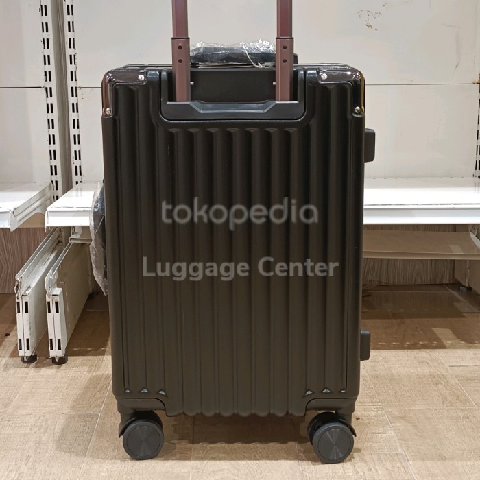 Oster Koper Napoleon Hardcase Frame 20 In Cabin Size Tsa Lock_