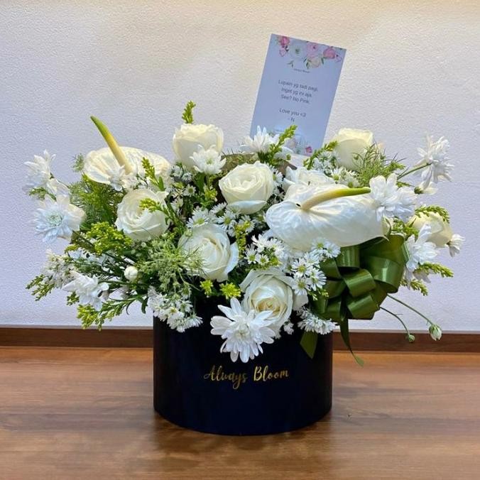 

Siap Kirim BUKET BUNGA BOX/KADO HADIAH BUNGA/FLOWERS BOX/RANGKAIAN BOX BUNGA