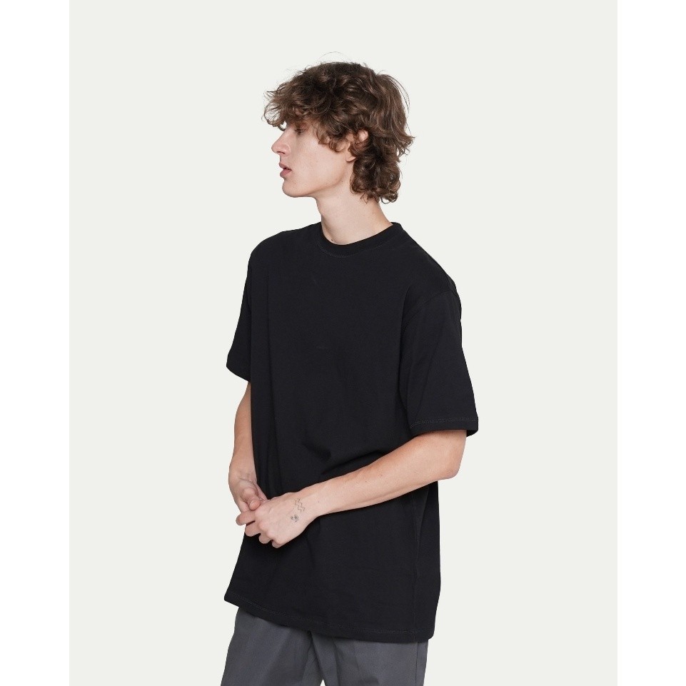 DISKON ERIGO T-SHIRT BASIC MEGHAN BLACK - KAOS BASIC POLOS UNISEX