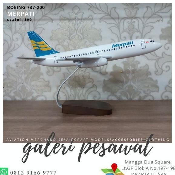 Replika Miniatur Pesawat Merpati B737-200 Berkualitas