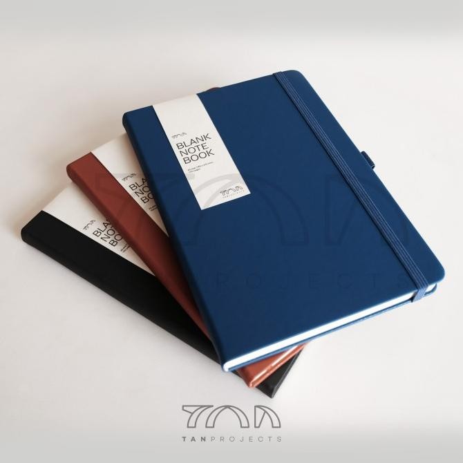 

Blank Notebook A5 uk. 14.5 x 21cm