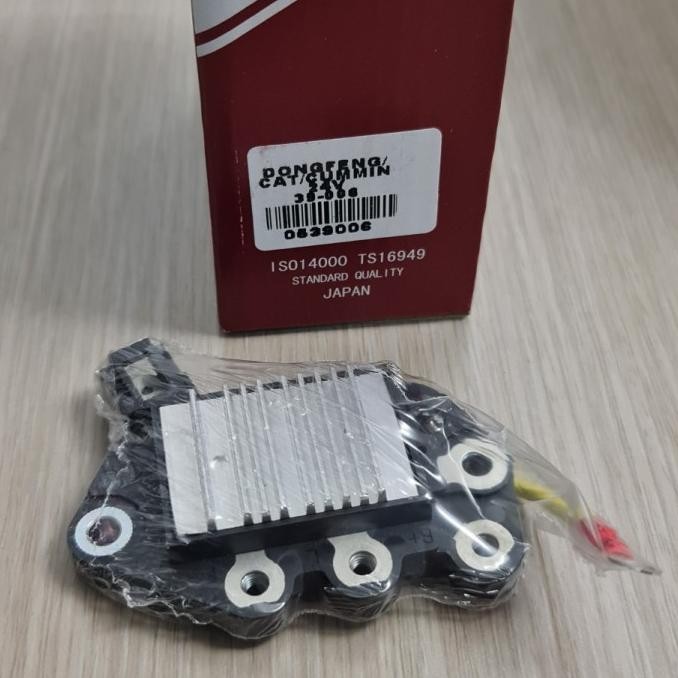 ic regulator Alternator dongfeng caterpillar cummins 24V 28V
