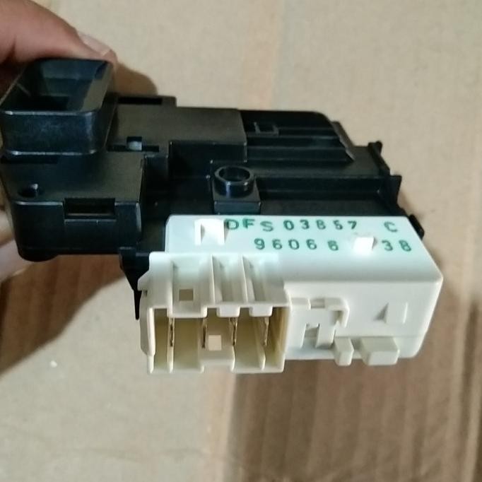 DOOR LOCK MESIN CUCI LG FRONT LOADING
