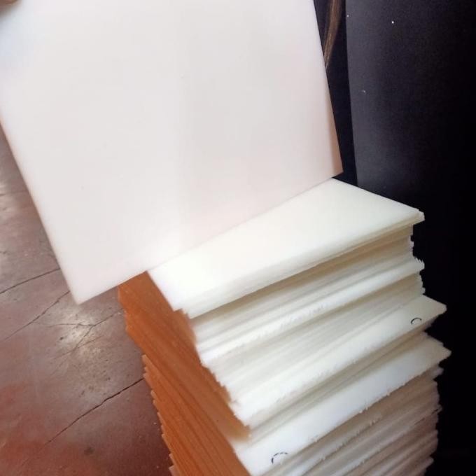 Nylon Lembaran 5Mm X 50Cm X 100Cm Hemat