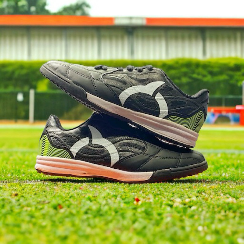 BEST SELLER SEPATU FUTSAL ORTUS CATALYST VISION 3 / SEPATU FUTSAL ORTUSEIGHT