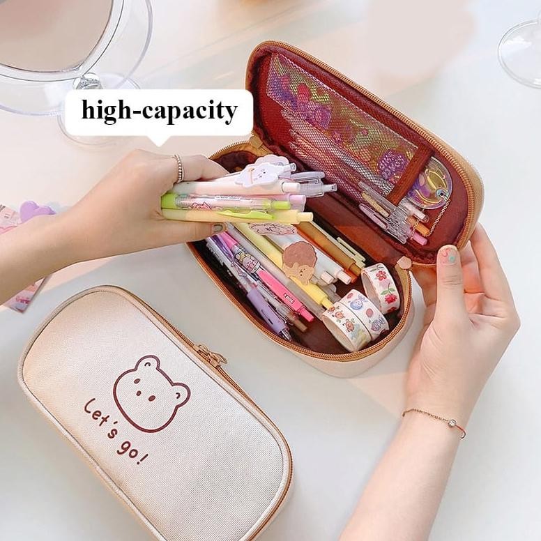 

[Miloli] Kotak Pensil Bear Cartoon Kanvas Minimalis Aesthetic Korean Style Stationery - F0204 Diskon Setengah Harga