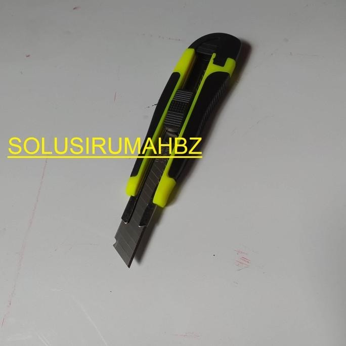 

{{{{}}] PISAU CUTTER BLISTER GAGANG plastik KARET WARNA 2 - 3 PISAU HIGH QUALITY