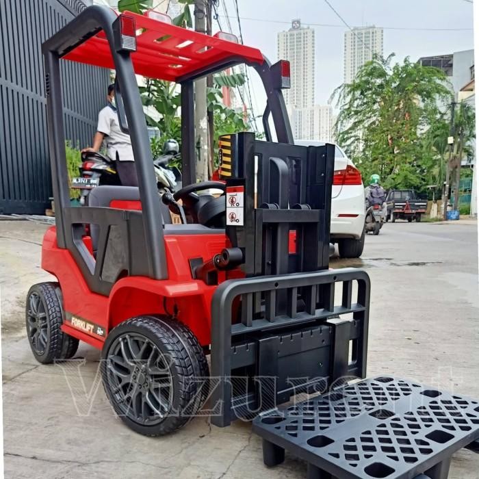 mobil aki forklift yukita kyz