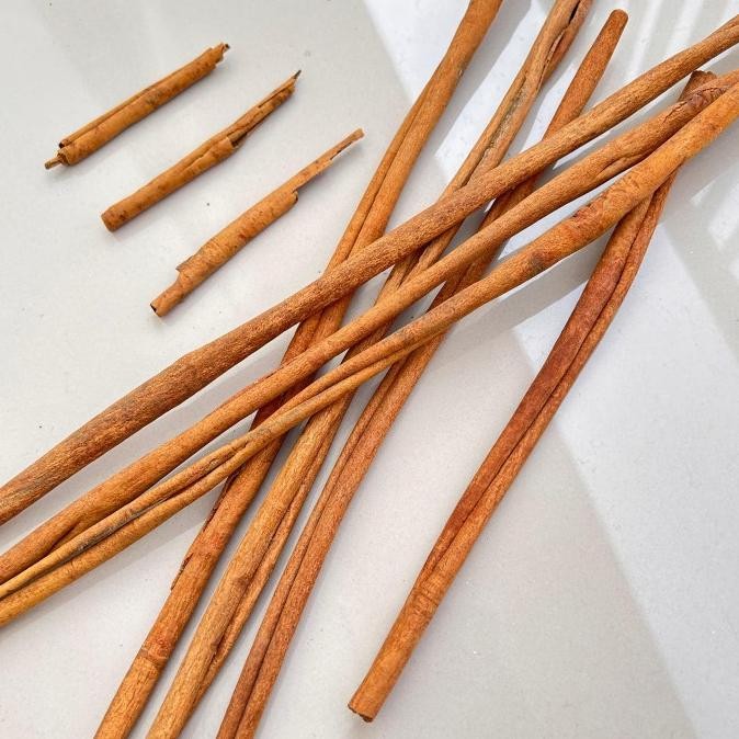

KAYU MANIS UTUH 1KG / KUALITAS GRADE A murah