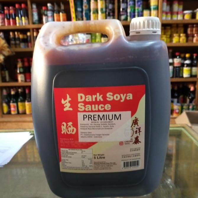 

KCT Kwong Cheong Thye Dark Soya Sauce Premium/ Kecap Hitam 5liter murah