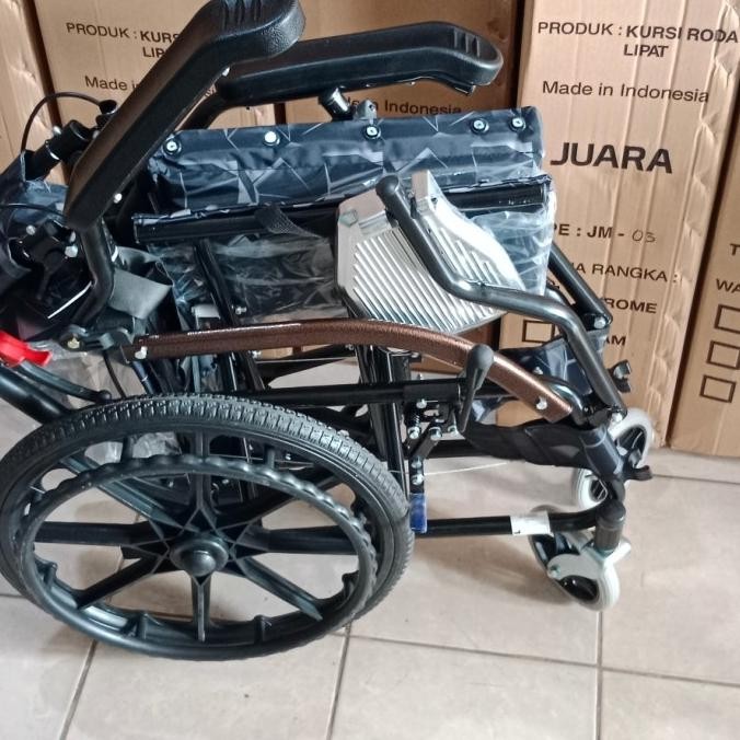 Kursi Roda Trevel Jm 05