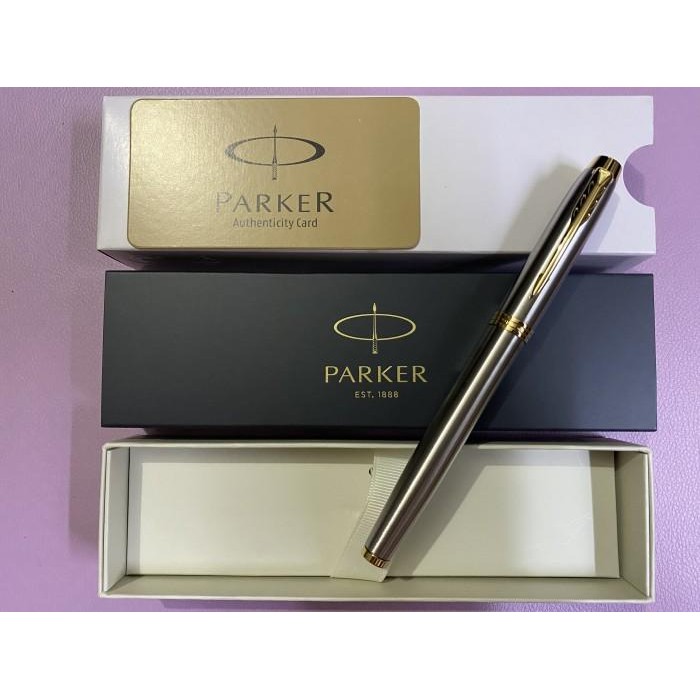 

Pulpen Parker Im New Original Roller Ball Brushed Metal Gold Trim Original Dan Terpercaya