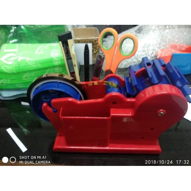 

Alat Pemotong Lakban Dispenser Putar Aman Canggih Mesin Semi Otomatis murah