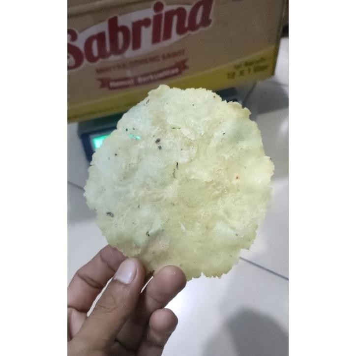 

Emg Melinjo Mentah Uuran 7 Berat 1G