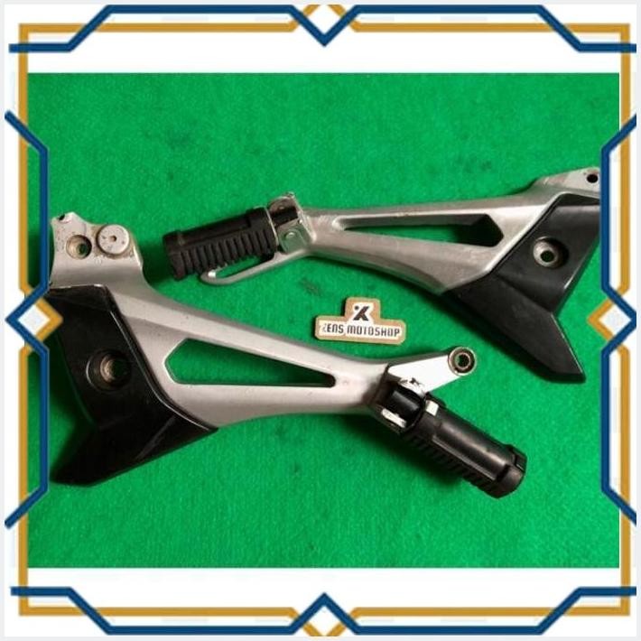 [ZEN] FOOTSTEP BELAKANG KANAN KIRI SUPRA X 125 KVL ORIGINAL COPOTAN