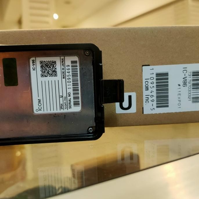 Promo Ht Icom V86 Original Japan