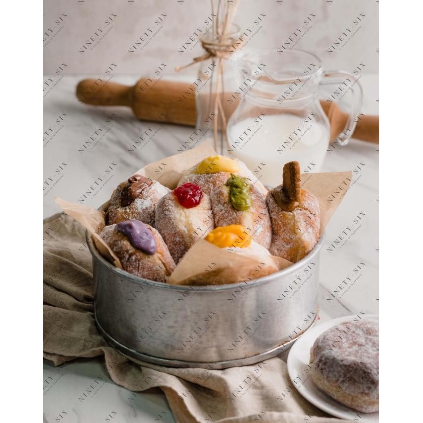 

Mix Bomboloni Donut Doughnut Roti (Khusus Grabsend Medan) Co