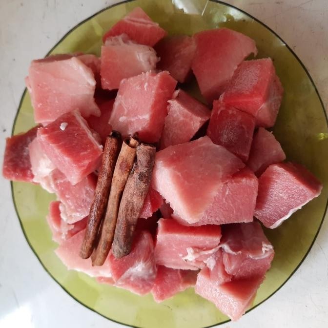 

Grosir Daging Isi Potong Dadu