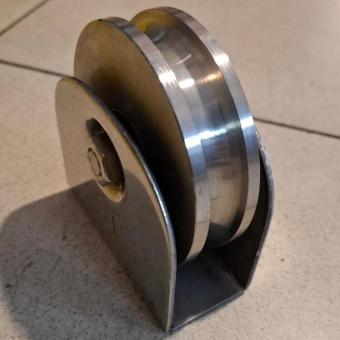 Terlaris Roda Pintu Pagar/Roda Pintu Gerbang/Roda Pagar Stainless 4 Inchi 304( Behel )