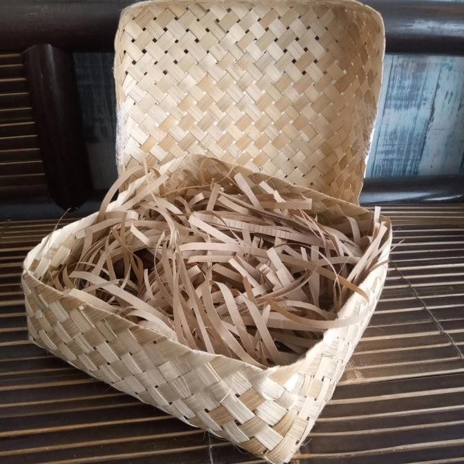 

GIFT BOX KOTAK KADO KOTAK HADIAH BOX HAMPERS DOYLES ANYAMAN - MODEL A murah