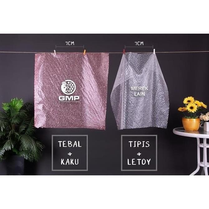 

Bubble Wrap Hitam Putih 40 Cm x 50 M Buble Plastik murah