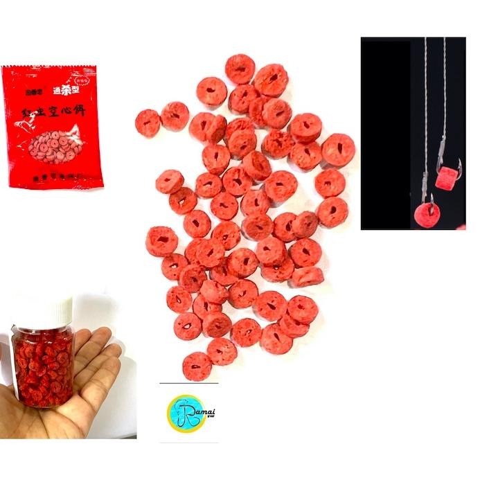 UMPAN PELET IKAN BUTIRAN DENGAN AROMA MENARIK IKAN