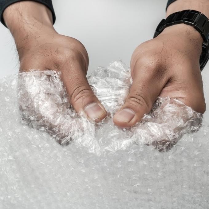 

Plastik Bubble Wrap 50Meter Bubblewrap DKMPLUS EKONOMIS PREMIUM / ROLL murah