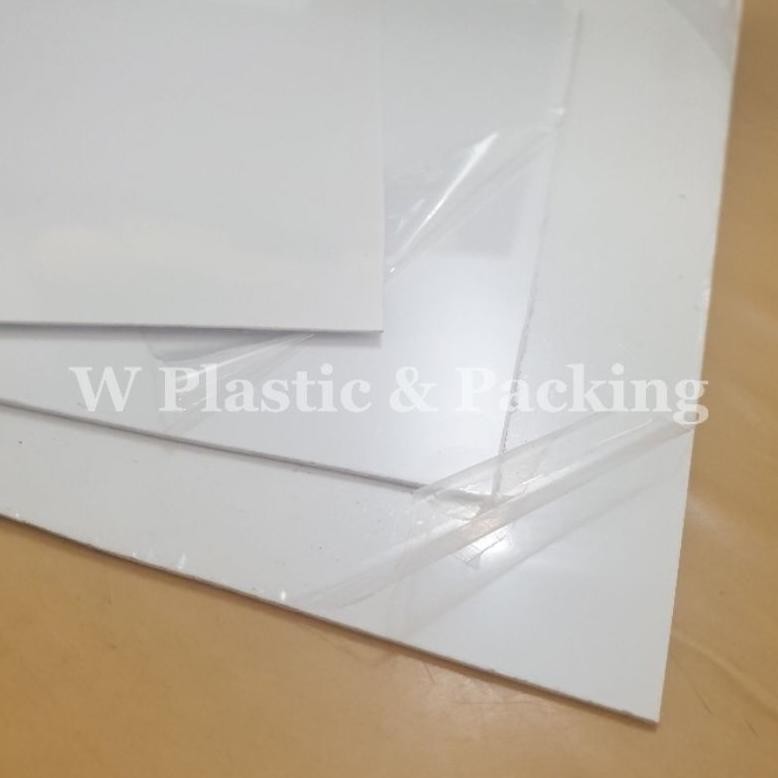 PVC putih lembaran / PVC white glossy 0,5mm x 100 x 200cm
